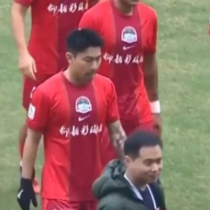 何超：从0开始，兄弟们牛；硬伤不严重，感谢大家